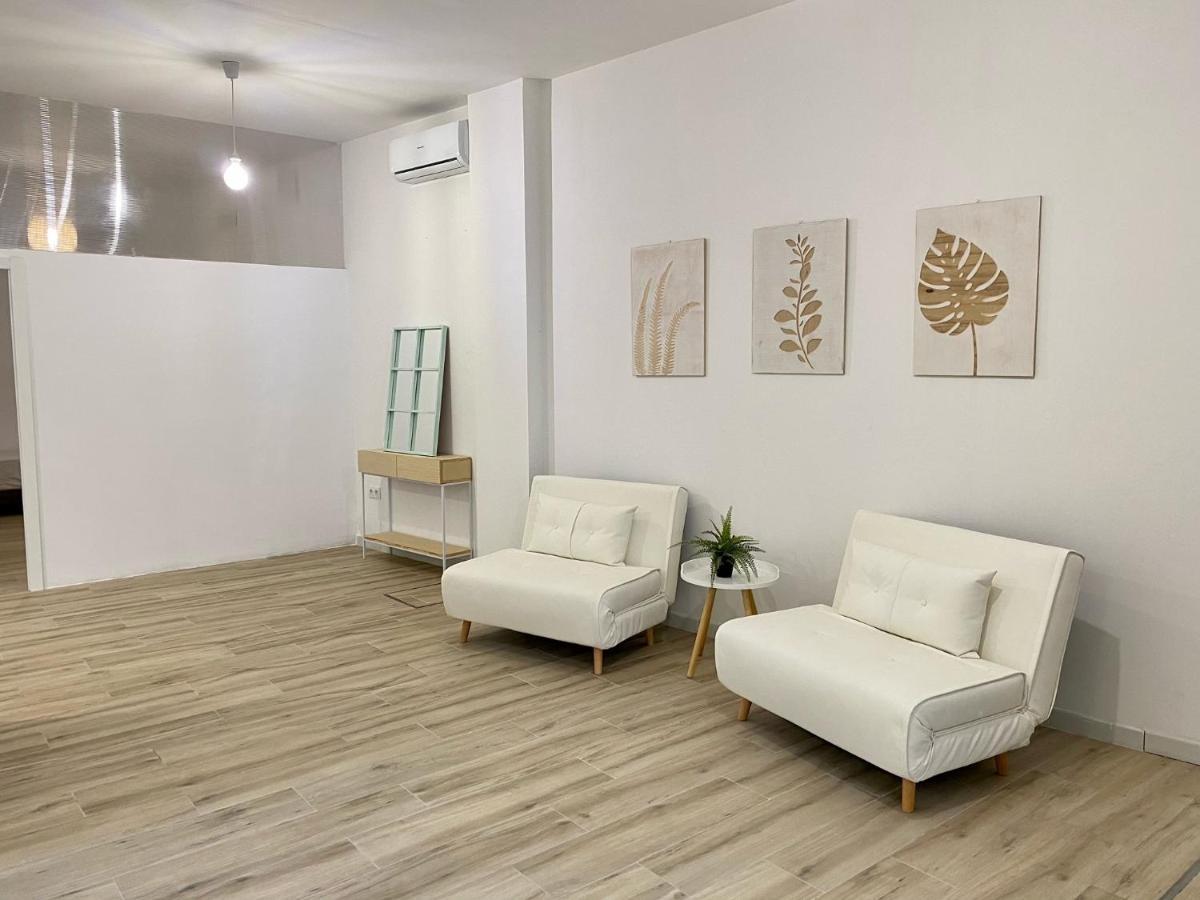 Flamenca Triana - Apartamento Wifi Con 2 Dormitorios 2 Sofas Camas 2 Banos Seville Exterior photo