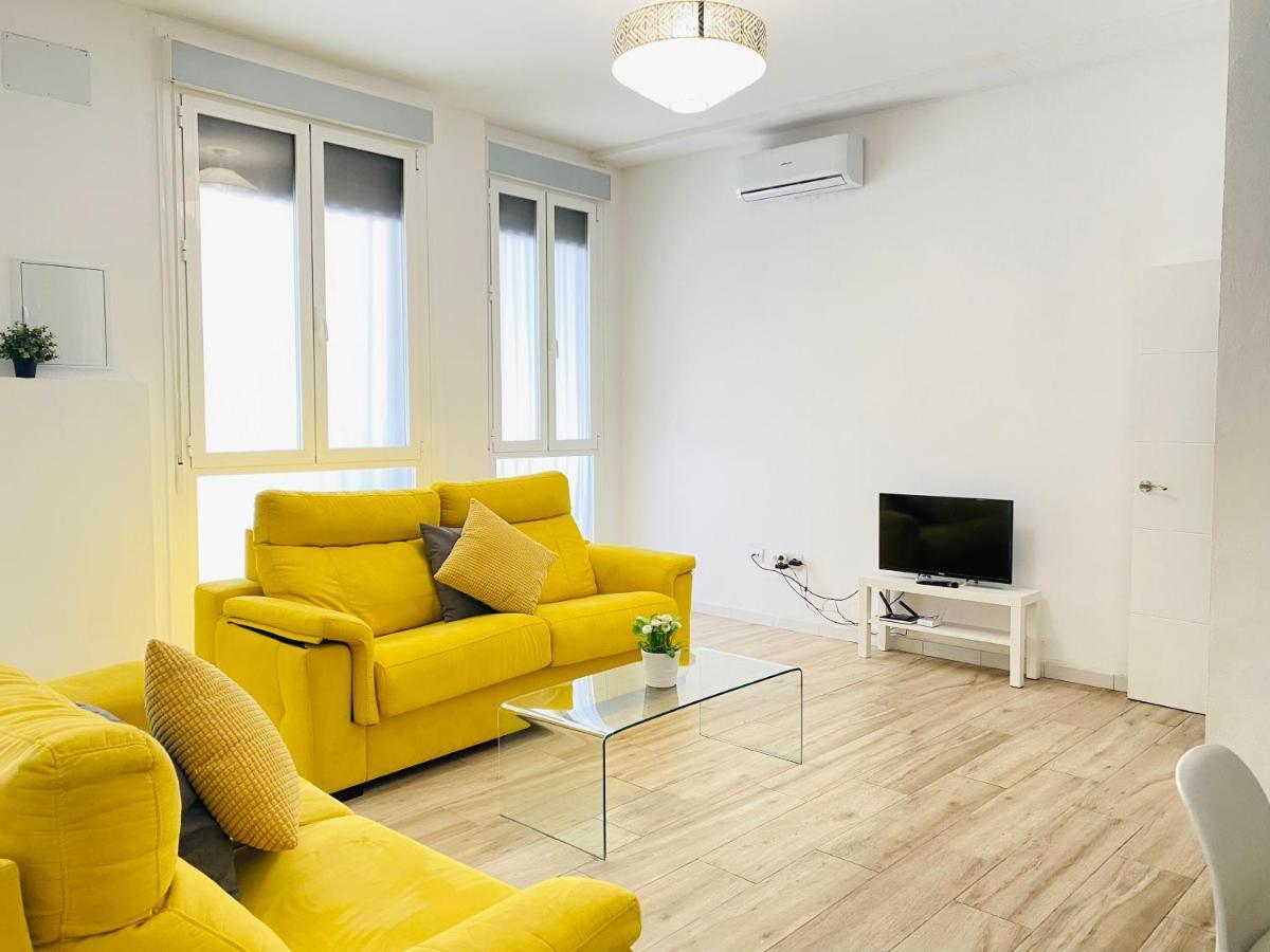 Flamenca Triana - Apartamento Wifi Con 2 Dormitorios 2 Sofas Camas 2 Banos Seville Exterior photo